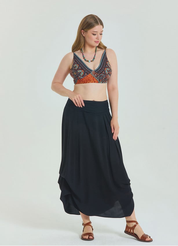 Black Plus Size Skirt with Elastic Waist and Drape Detail 4600